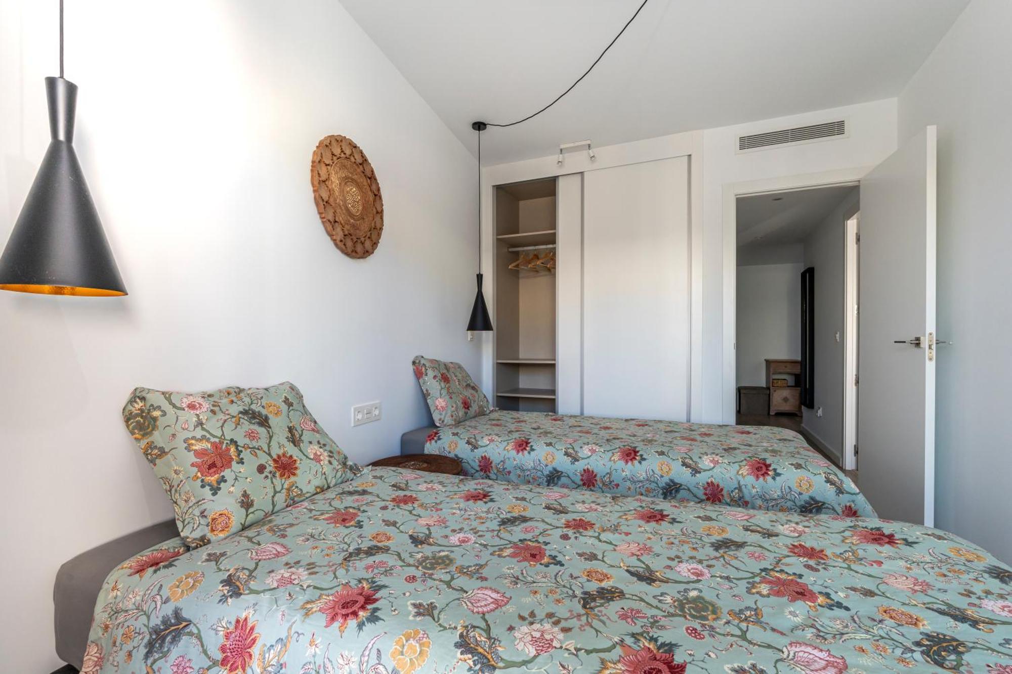Prime Spanish Holidays - Essential Penthouse *