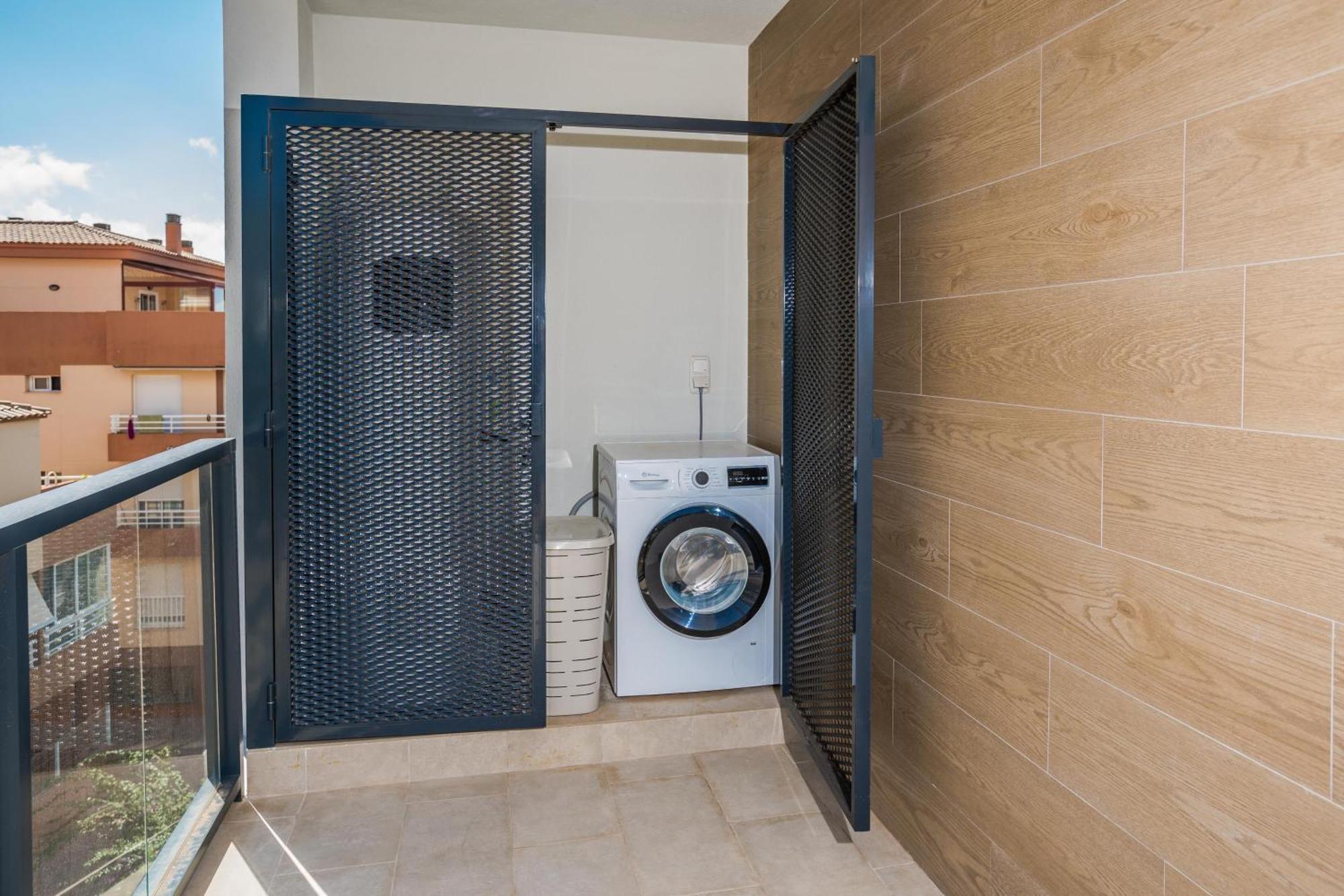 Prime Spanish Holidays - Essential Penthouse Appartement